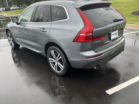 Used 2020 Volvo XC60 T6 Momentum w/ Protection Package Premier AWD/4WD image 8
