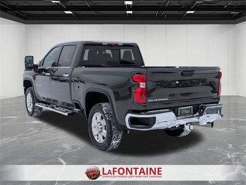 Used 2022 Chevrolet Silverado 2500 LTZ w/ LTZ Plus Package image 3