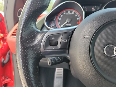 Used 2011 Audi R8 V10 AWD/4WD image 19