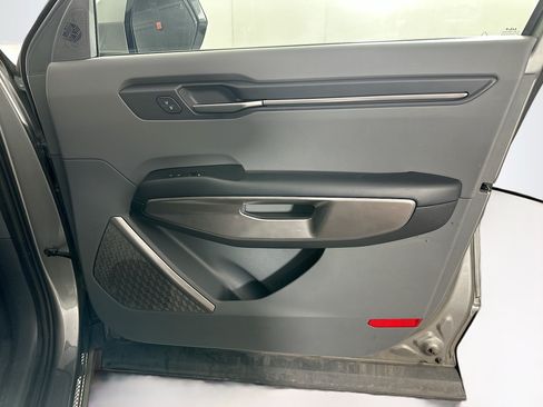 Used 2024 Kia EV9 Light RWD image 34