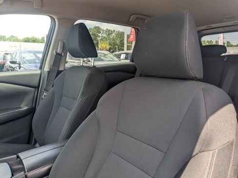 Used 2024 Nissan Rogue S FWD image 14