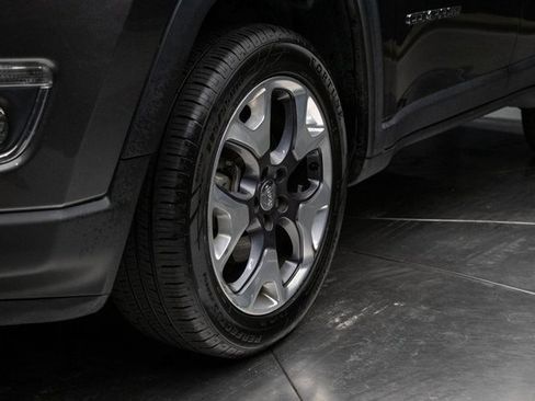 Used 2021 Jeep Compass Limited image 7