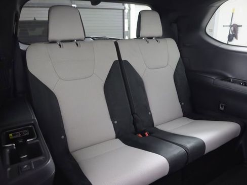 New 2026 Lexus TX 500h AWD image 24