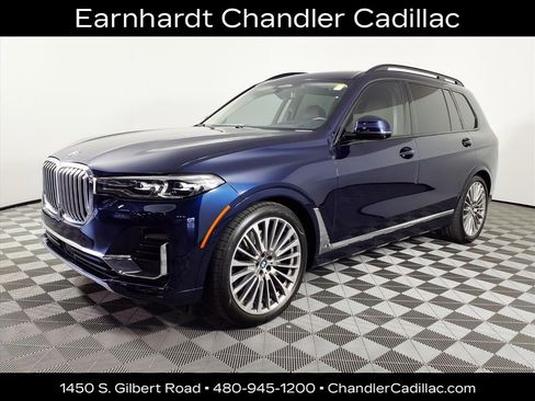 Used 2022 BMW X7 xDrive40i w/ Executive Package image 1