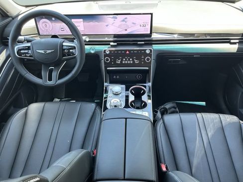 New 2026 Genesis GV80 2.5T RWD image 16