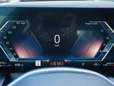 Certified 2025 BMW 530i xDrive w/ Premium Package image 20