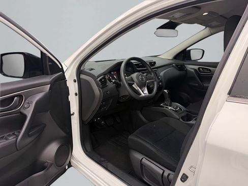 Used 2021 Nissan Rogue Sport S FWD image 10