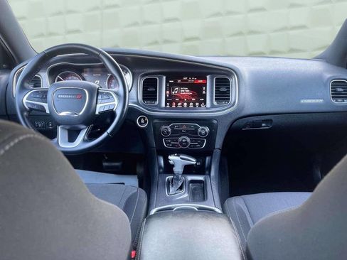 Used 2016 Dodge Charger SXT w/ Driver Confidence Group image 33