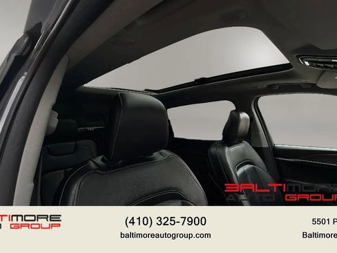 Used 2022 Jeep Grand Cherokee L Limited AWD/4WD image 15