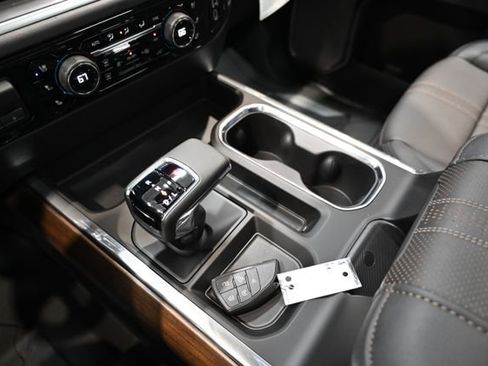 New 2026 Chevrolet Silverado 1500 High Country AWD/4WD image 25