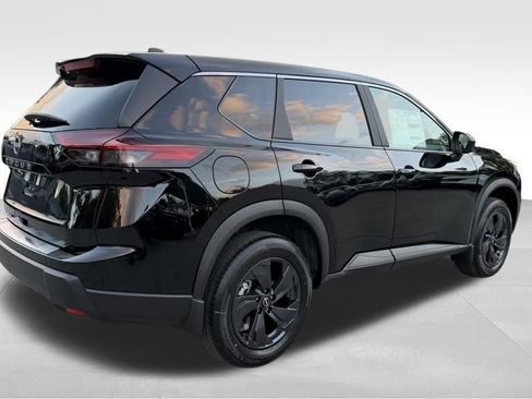 New 2026 Nissan Rogue SV FWD image 8