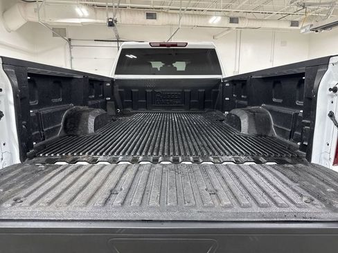 Used 2025 Chevrolet Silverado 2500 LT w/ Safety Package image 24