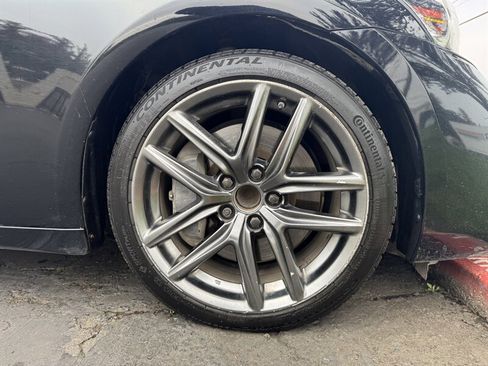 Used 2019 Lexus IS 300 F Sport image 17