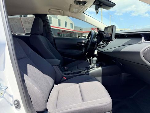 Certified 2025 Toyota Corolla LE FWD image 13
