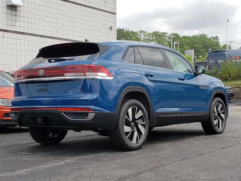 New 2026 Volkswagen Atlas Cross Sport SE AWD/4WD image 3