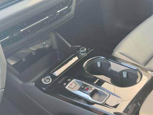 New 2025 Audi A6 e-tron Premium AWD/4WD image 21