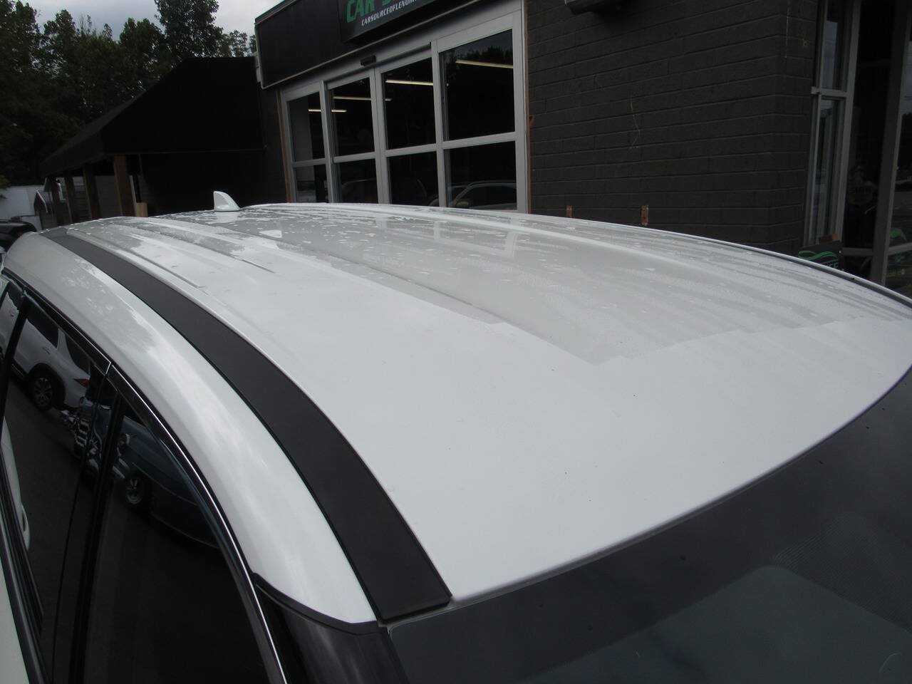 Used 2021 Nissan Rogue SV FWD image 11