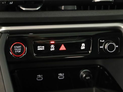 New 2026 Audi SQ5 Premium Plus AWD/4WD image 28