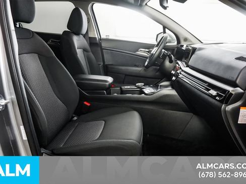 Used 2026 Kia Sportage LX FWD image 19