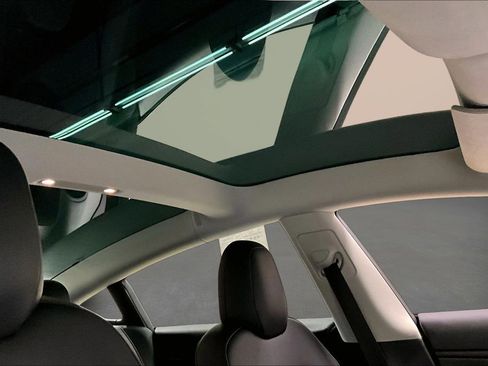 Used 2019 Tesla Model 3 Long Range image 25