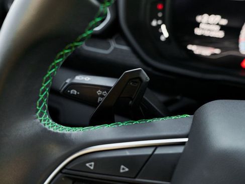 Used 2021 Lamborghini Urus image 53