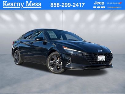 Used 2022 Hyundai Elantra SEL w/ Cargo Package