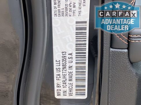 Used 2022 Jeep Grand Cherokee Summit AWD/4WD image 37