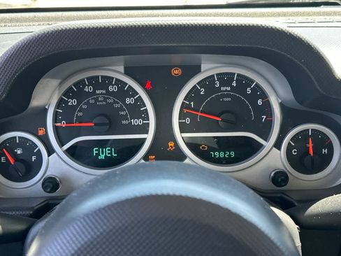 Used 2007 Jeep Wrangler Rubicon w/ Dual Top Group AWD/4WD image 22