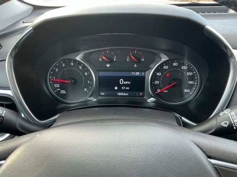 Used 2024 Chevrolet Equinox LT image 23