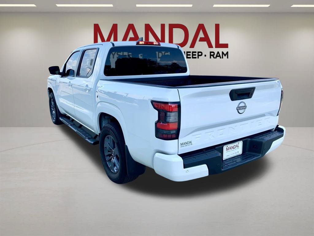 Used 2025 Nissan Frontier SV RWD image 8
