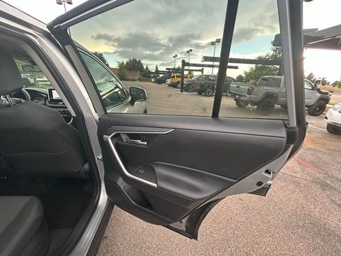 Used 2024 Toyota RAV4 XLE image 28