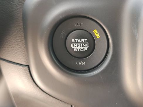 Used 2023 Jeep Gladiator Sport AWD/4WD image 20