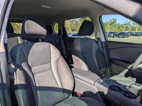 Used 2021 Nissan Rogue S image 8