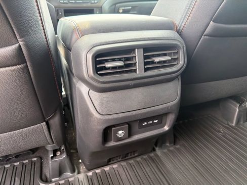 Used 2024 Honda Passport TrailSport image 37