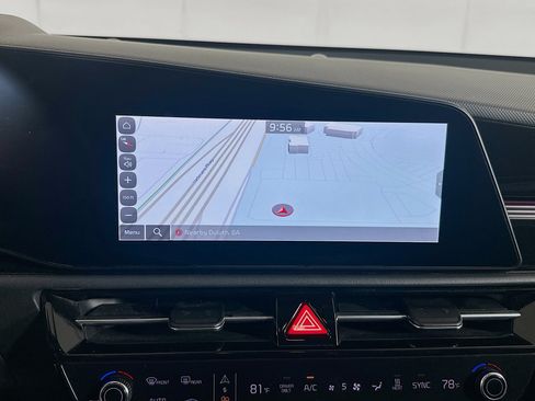 Used 2024 Kia Niro Wind FWD image 22
