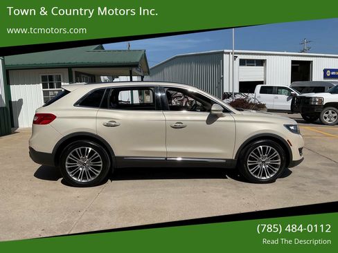 Used 2016 Lincoln MKX Reserve w/ Luxury Package image 1