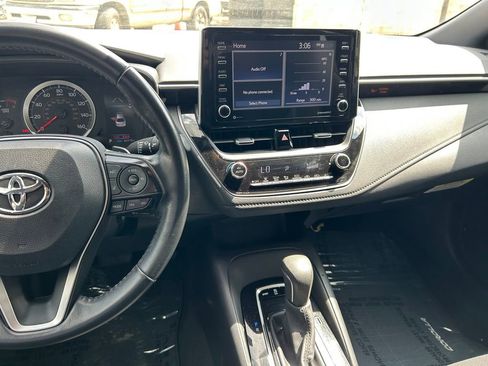 Used 2021 Toyota Corolla SE image 17