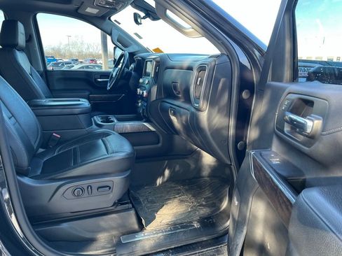 Used 2020 GMC Sierra 2500 Denali w/ Denali Ultimate Package image 9