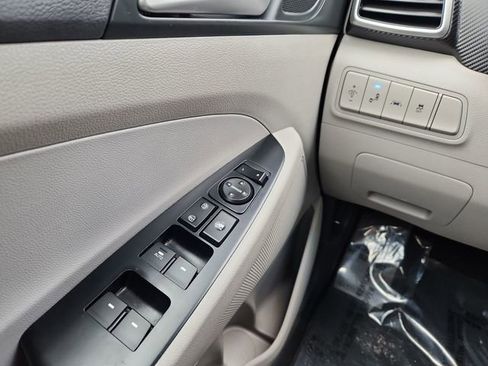 Used 2021 Hyundai Tucson SEL w/ Cargo Package image 35