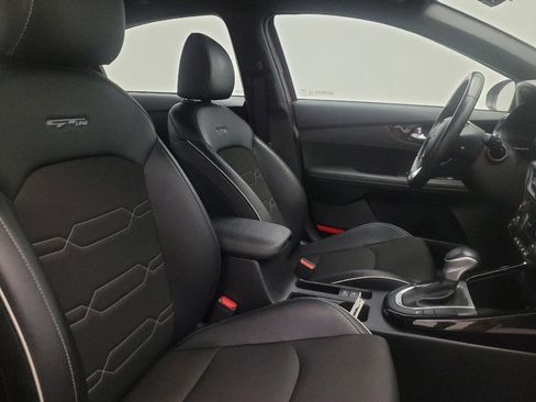 Used 2023 Kia Forte GT-Line w/ GT-Line Technology Package FWD image 21