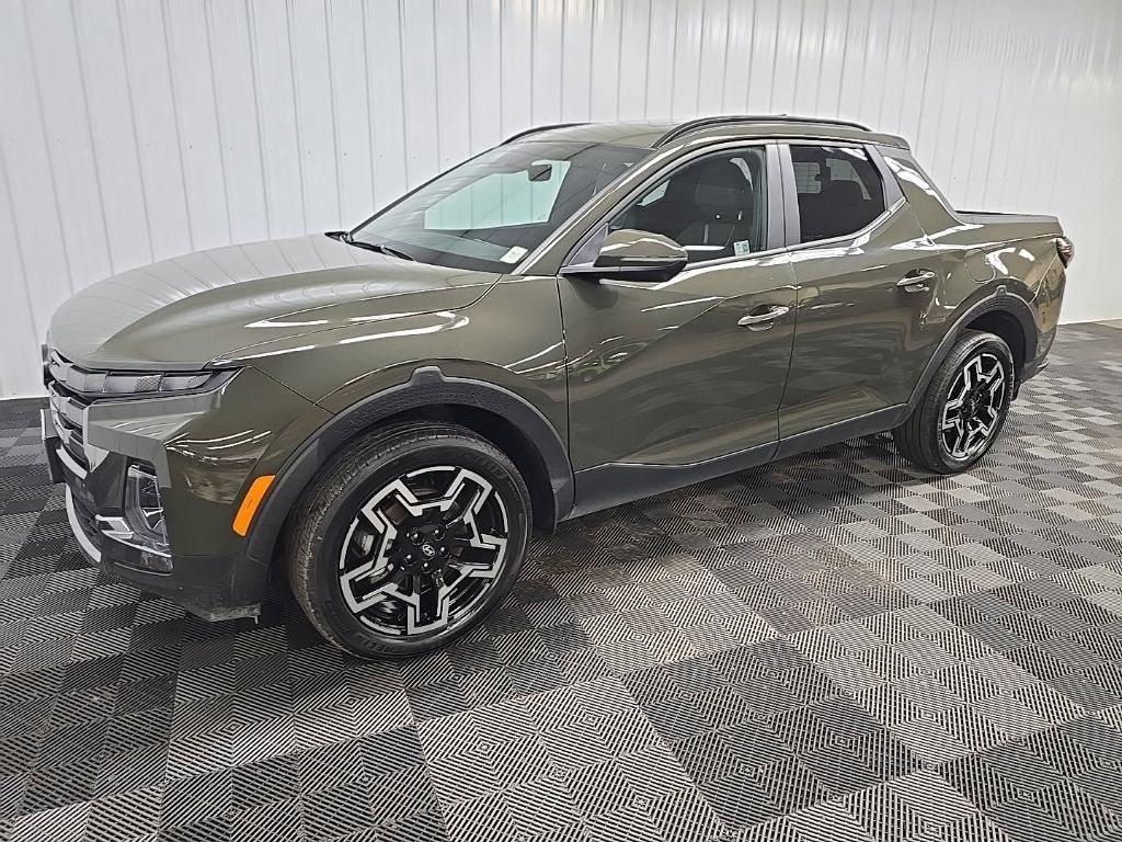 Used 2025 Hyundai Santa Cruz Limited AWD/4WD image 6