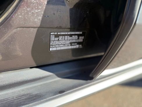 Used 2019 BMW X5 xDrive40i w/ Convenience Package image 42