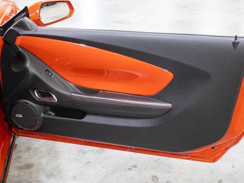 Used 2010 Chevrolet Camaro SS w/ RS Package image 32