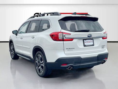 Used 2024 Subaru Ascent Touring AWD/4WD image 5