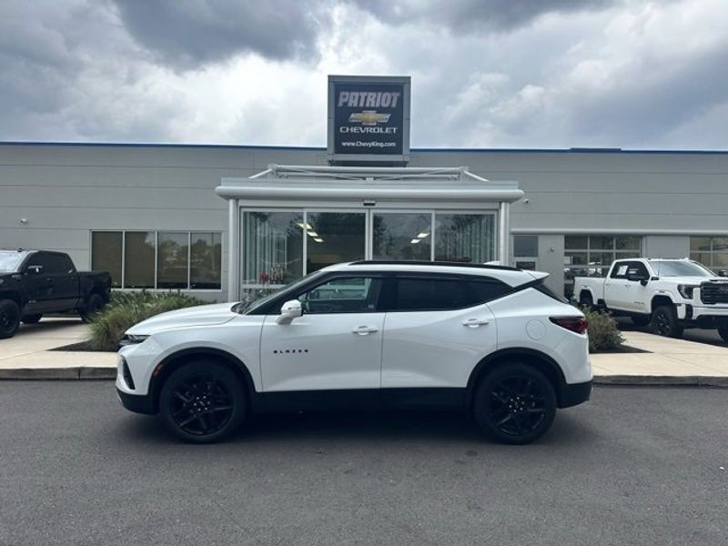 Certified 2022 Chevrolet Blazer LT image 1