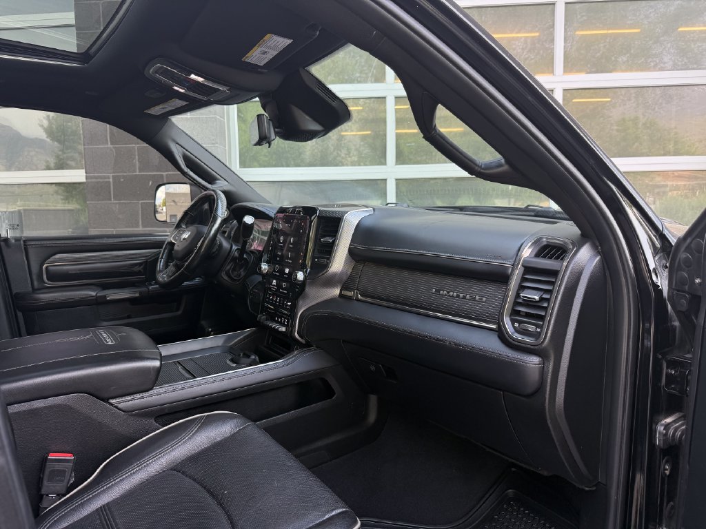 Used 2021 RAM 2500 Limited AWD/4WD image 50