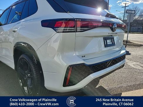 New 2026 Volkswagen Tiguan SE R-Line image 27