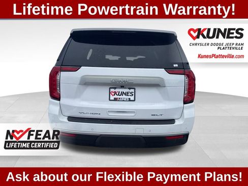 Used 2023 GMC Yukon SLT w/ SLT Luxury Package AWD/4WD image 9
