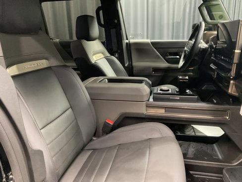Used 2024 GMC Hummer EV 2X w/ Extreme Off-Road Package image 15