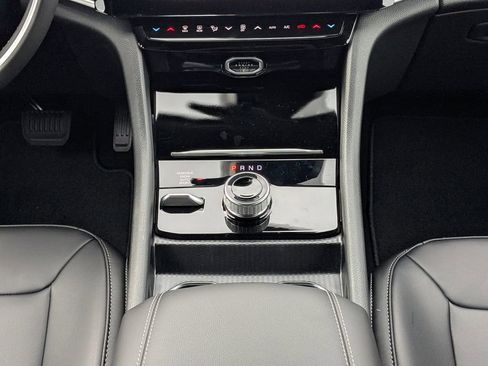 New 2026 Jeep Grand Cherokee Limited AWD/4WD image 19